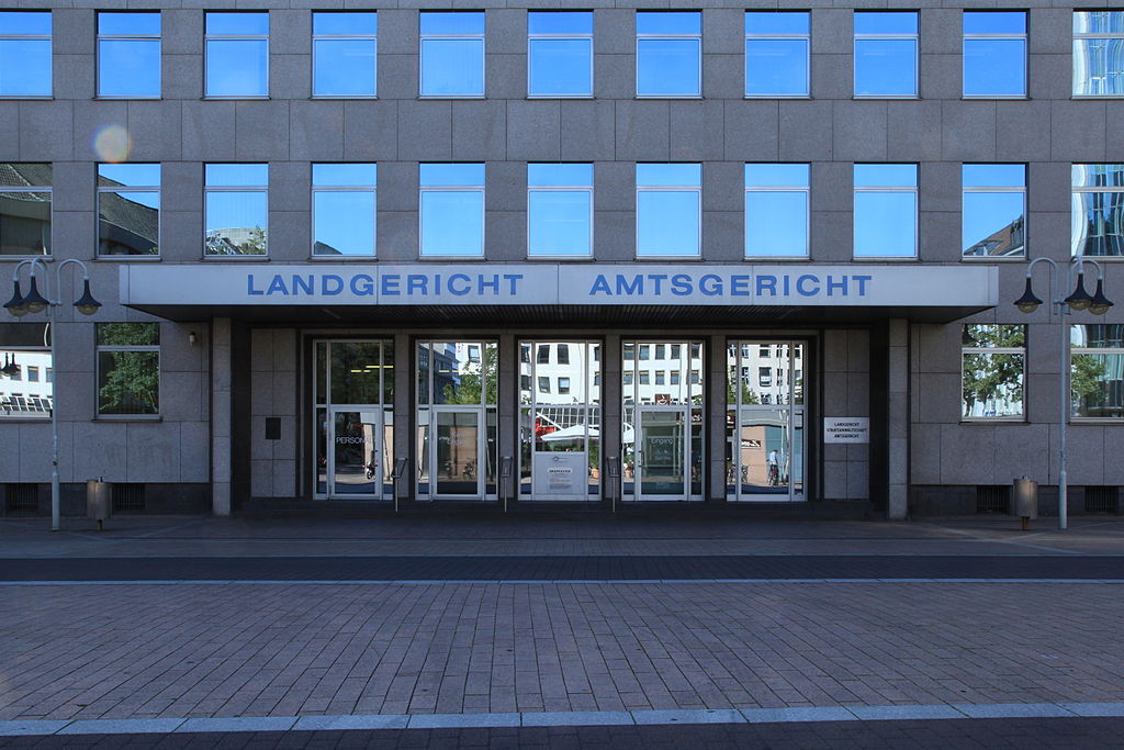 LG Hamburg contra Daimler, Mercedes ML 350 BlueTEC 4MATIC, OM642, Euro 6